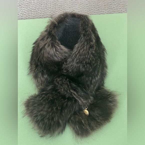 Harricana Accessories - wool lined racoon fur scarf made from vintage fur